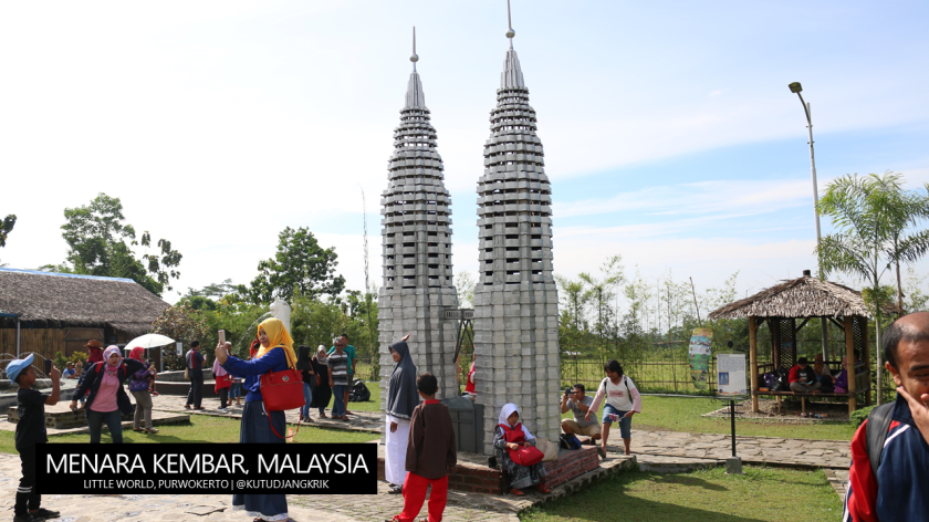 petronas-twin-tower-malaysia-little-world-purwokerto