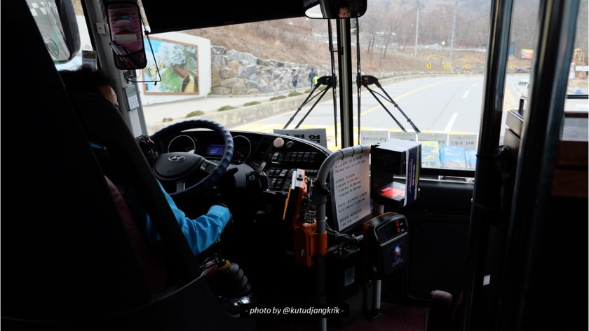 12. Pengemudi Bus di Korea Selatan